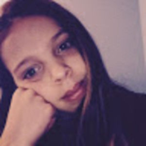 Meet your Posher, Layla